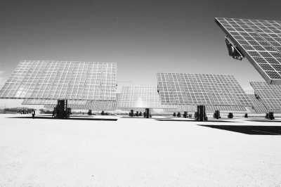 太陽能發電技術服務 驅動綠色能源革命的核心引擎